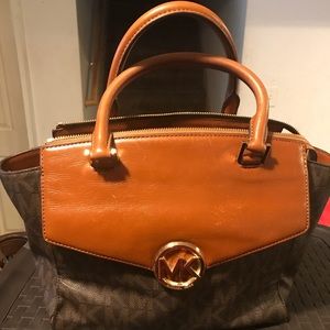 Michael Kors Hudson Satchel